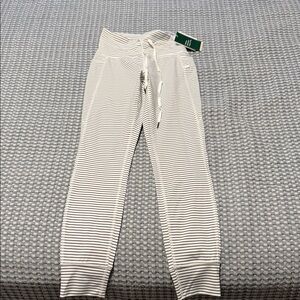 HALARA Striped Joggers in White and Black